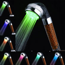Carica l'immagine nel visualizzatore di Gallery, Amison - Soffione doccia a LED, cambia colore, a risparmio idrico, 7 colori,... - Ilgrandebazar