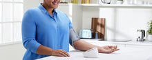 Carica l'immagine nel visualizzatore di Gallery, OMRON X2 Basic Misuratore di Pressione Arteriosa da Braccio - Apparecchio Automatico per Misurare la Pressione Sanguigna a Casa