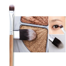 Carica l'immagine nel visualizzatore di Gallery, Rovtop Set 11 Pennelli per Trucco Professionali di Bambù con 1 Spugnetta... - Ilgrandebazar
