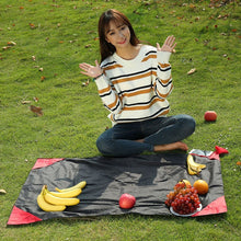 Carica l'immagine nel visualizzatore di Gallery, BeiLan Coperta Mini Pocket picnic bene di (Nero &amp; Rosso) - Ilgrandebazar