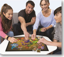 Carica l'immagine nel visualizzatore di Gallery, Spin Master Editrice Giochi- Risiko Gioco di strategia, 6033849 Versione classica