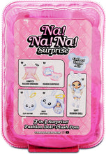 Carica l'immagine nel visualizzatore di Gallery, Na! Na! Na! Surprise 569237 - Bambola con pompon, serie 2, multicolore