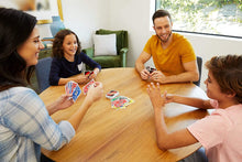 Carica l'immagine nel visualizzatore di Gallery, Mattel UNO Gioco di Carte, W2087