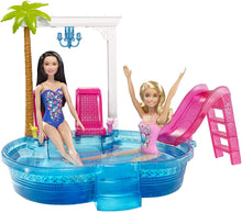 Carica l'immagine nel visualizzatore di Gallery, Barbie Glam Pool con Accessori, Multicolore, DGW22