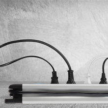 Carica l'immagine nel visualizzatore di Gallery, Electraline 61903, Multipresa Alu-Line 10 posti polivalenti Argento/Nero - Ilgrandebazar
