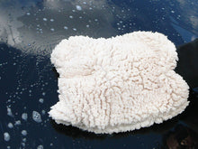 Carica l'immagine nel visualizzatore di Gallery, ALCLEAR Guanto di microfibra per lavare i veicoli e moto con shampoo, Bianco - Ilgrandebazar