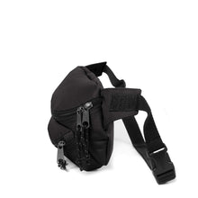 Carica l'immagine nel visualizzatore di Gallery, Eastpak DOGGY BAG Marsupio, 40 cm, 24 L, Nero (Black)
