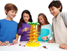 Carica l'immagine nel visualizzatore di Gallery, Mattel Games Salva le Scimmie, per 2-4 Giocatori, Gioco per Bambini dai 5+ Anni, 52563