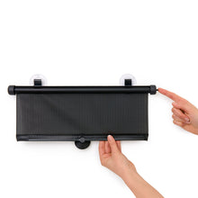 Carica l'immagine nel visualizzatore di Gallery, Hauck Shade Me 2 Parasole Auto Bambini, a Rullo, Tendina Nero - Ilgrandebazar