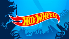 Carica l'immagine nel visualizzatore di Gallery, Hot Wheels Track Builder il Set delle Acrobazie Deluxe, Playset con...