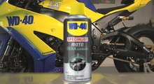 Carica l'immagine nel visualizzatore di Gallery, WD-40 Specialist Moto - Cera Lucidante Spray - 400 ml