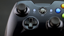 Carica l'immagine nel visualizzatore di Gallery, EasySMX Joystick, Controller Wireless, KC-8236 Gamepad Wireless 2.4G, Black