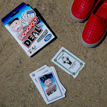 Carica l'immagine nel visualizzatore di Gallery, Hasbro Monopoly Deal (Gioco di Carte, Versione in Italiano), E3113103