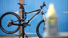 Carica l'immagine nel visualizzatore di Gallery, WD-40 Bike - Lubrificante Catena Bici e MTB per Condizioni Asciutte e... - Ilgrandebazar