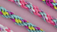 Carica l'immagine nel visualizzatore di Gallery, Cool Maker KumiKreator 2 in 1, macchina per creare braccialetti... - Ilgrandebazar