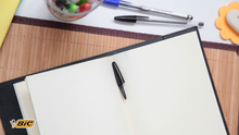 Carica l'immagine nel visualizzatore di Gallery, Bic Cristal Original Punta Media 1 mm Confezione 10 Penne Colore Blu - Ilgrandebazar