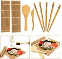 Carica l'immagine nel visualizzatore di Gallery, Kit completo per fare sushi, Set con tappetini in bambù bacchette e spatole riso