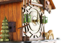 Carica l'immagine nel visualizzatore di Gallery, Orologio a cucù della Foresta Nera in vero legno con meccanismo Marrone