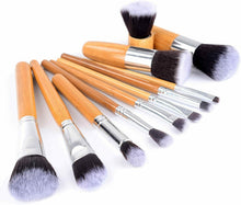 Carica l'immagine nel visualizzatore di Gallery, Pennelli Make up in Bambù - 12 pennelli trucco naturali - Set di pennelli...