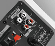 Carica l'immagine nel visualizzatore di Gallery, Edifier - Impianto stereo senza Bluetooth né ingressi digitali bianco
