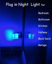 Carica l'immagine nel visualizzatore di Gallery, Greenic 2 Pezzi LED Luce Notturna da Presa con Sensore Crepuscolare...