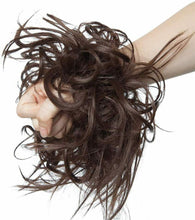 Carica l'immagine nel visualizzatore di Gallery, Elastico per chignon effetto capelli finti, Coda di cavallo colore Castano, Hair