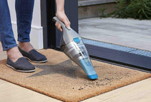 Carica l'immagine nel visualizzatore di Gallery, Aspiratore Ricaricabile aspirabriciole 7,2V - 10,8Wh, BLACK+DECKER + Accessori