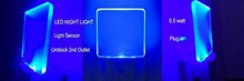 Carica l'immagine nel visualizzatore di Gallery, Greenic 2 Pezzi LED Luce Notturna da Presa con Sensore Crepuscolare...