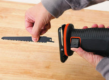 Carica l'immagine nel visualizzatore di Gallery, Black + decker 18 V batteria per sega a gattuccio, corsa 22 mm, Lunghezza...