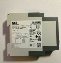 Carica l'immagine nel visualizzatore di Gallery, Rele di controllo di corrente monofase, Serie CM ABB 1SVR730840R0500
