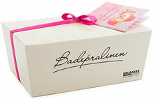 Carica l'immagine nel visualizzatore di Gallery, BRUBAKER Set cosmetica bombe da bagno 'Blossom &amp; Hearts' 6 pezzi...